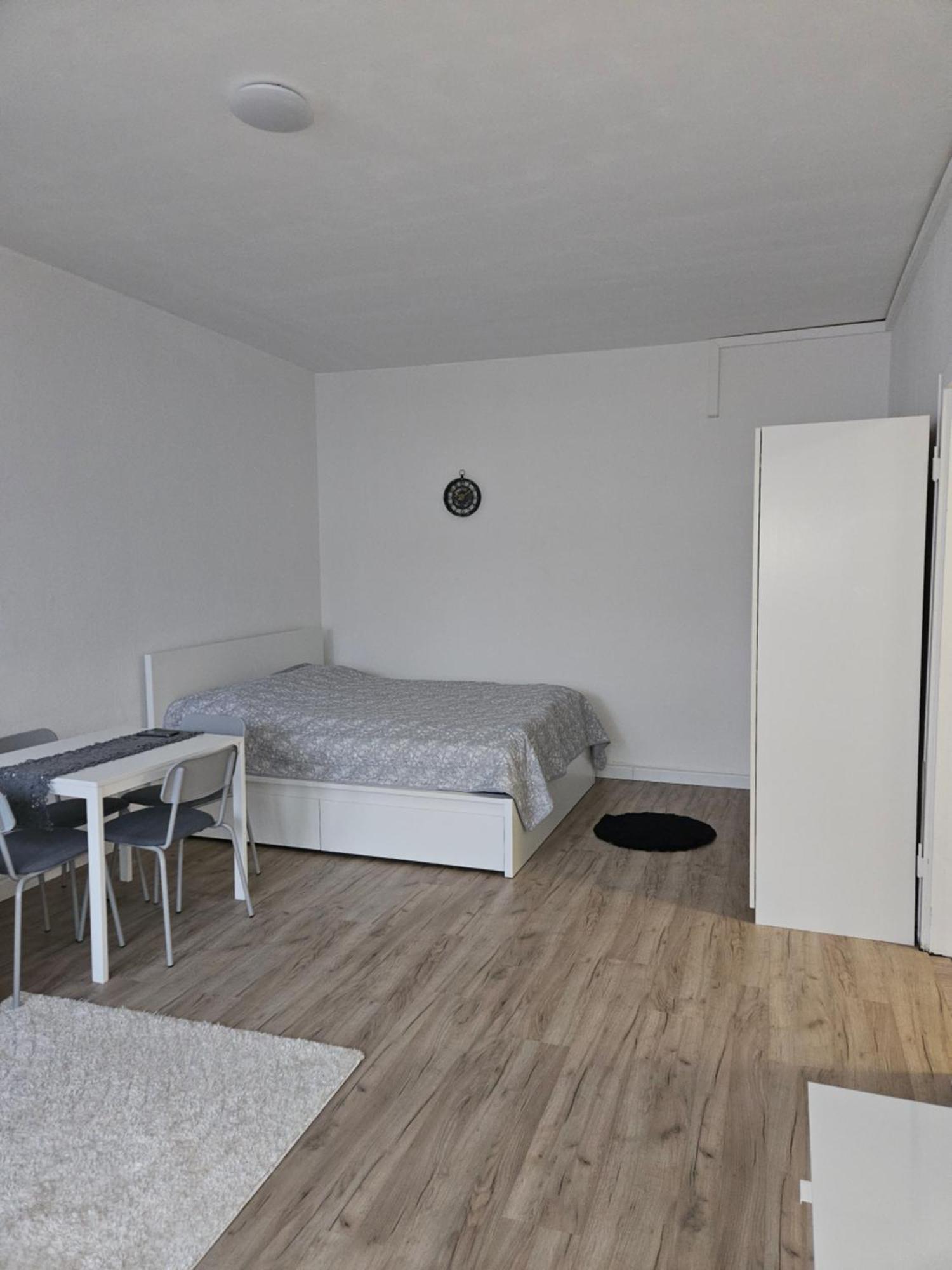 Eine Schoene Kleine Wohnung Mitten Im Zentrum Von Dortmund !!! Extérieur photo